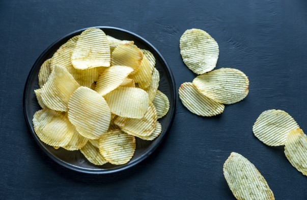 gallery/potato-chips-in-the-bowl-pdbw8ah
